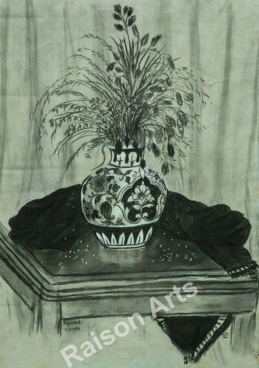 Multani Vase with Dry Arrangement